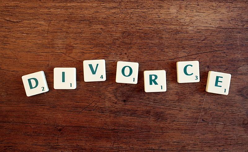 Comment divorcer rapidement ? Les réponses de Me Alban Poissonnier, avocat à Lille
