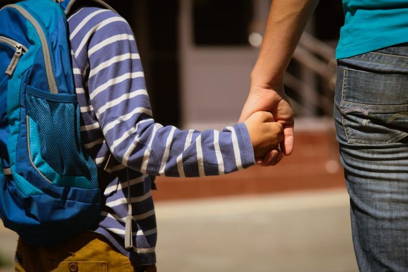 Saisir le juge en urgence pour fixer ou modifier une garde d'enfant. Votre avocat à Lille vous informe