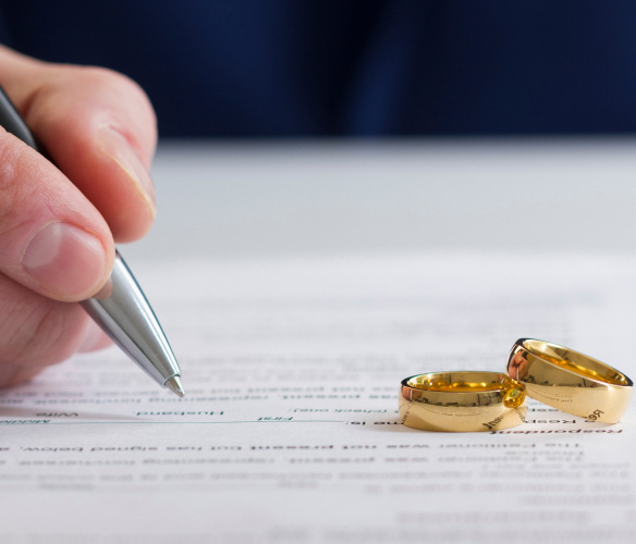 Droit de la famille : divorce, 
régime matrimonial, pension alimentaire